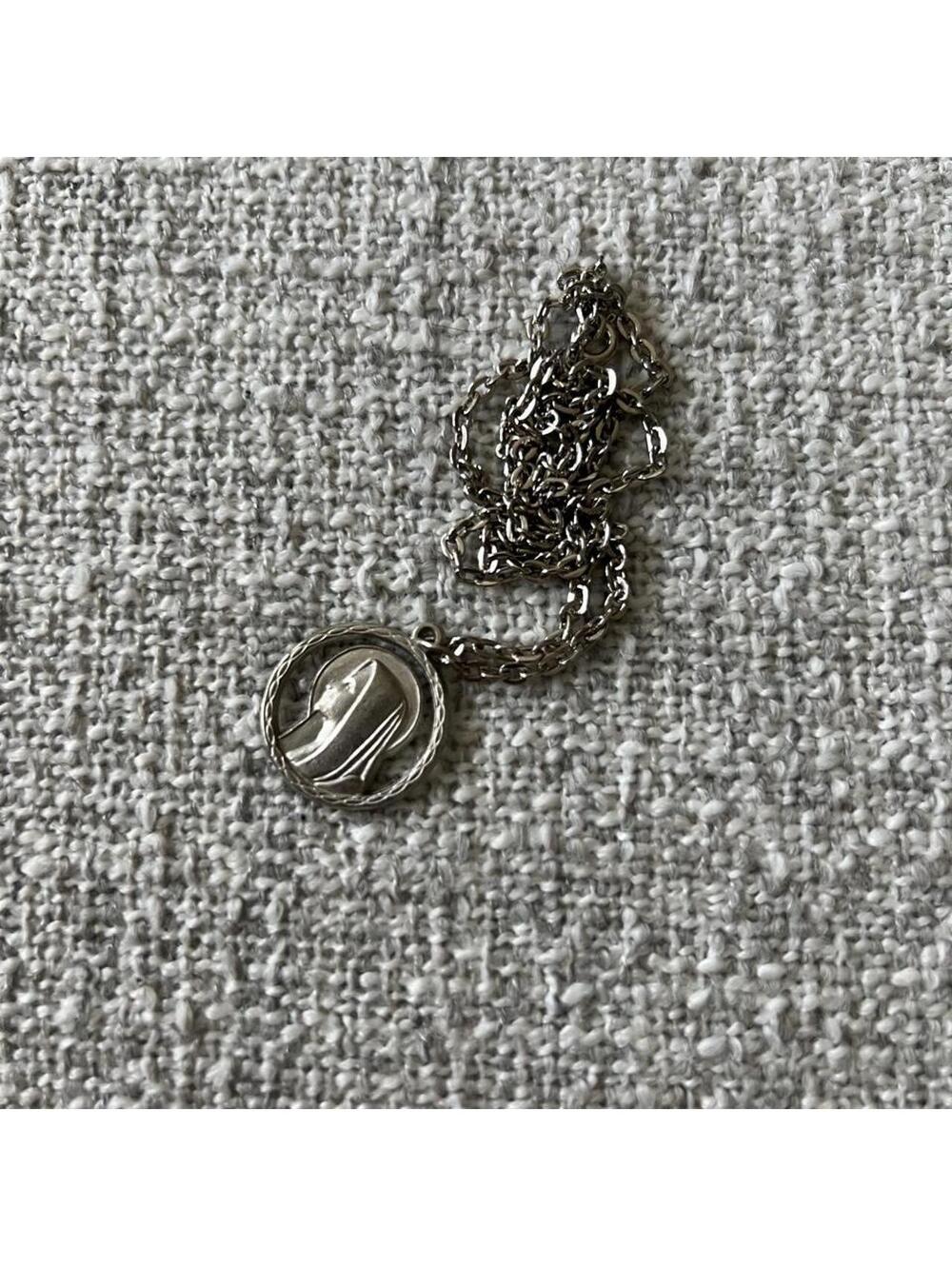 Catholic Virgin Mary Necklace View 2